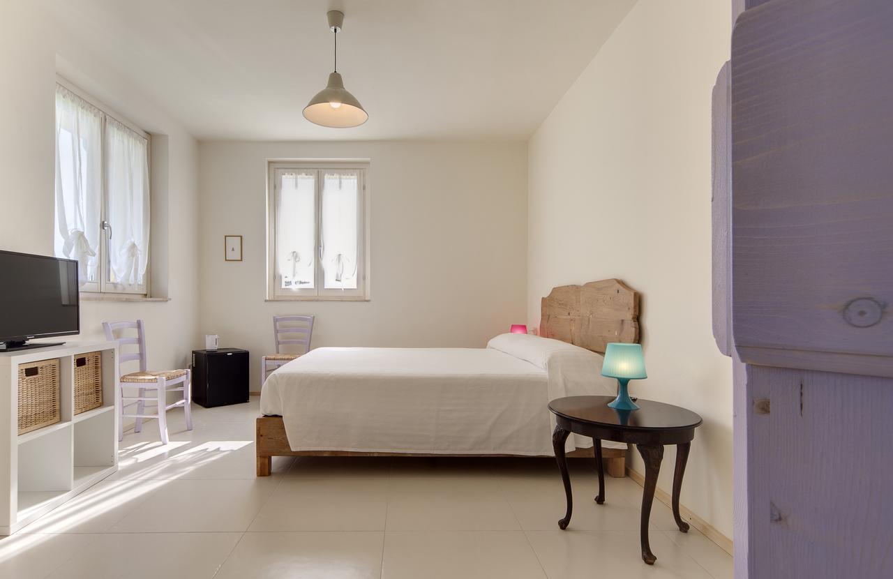 B&B Villa Olesia Ostra Room photo