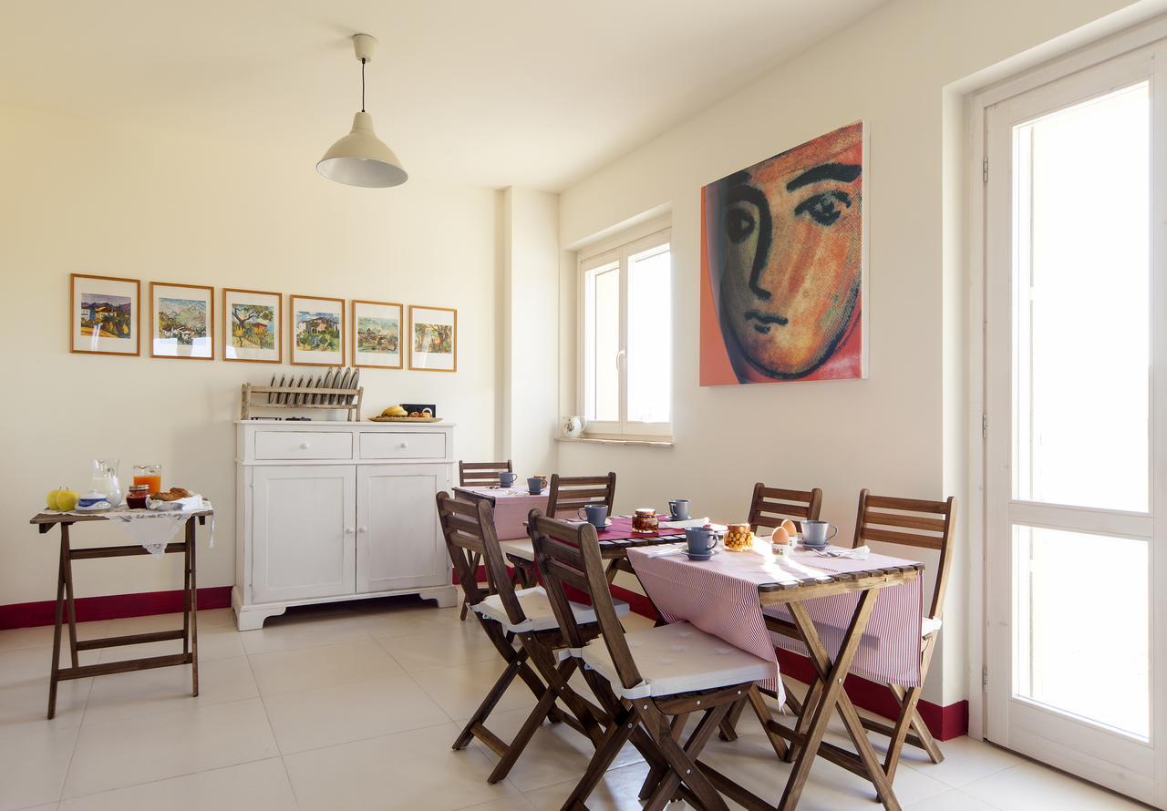 B&B Villa Olesia Ostra Exterior photo