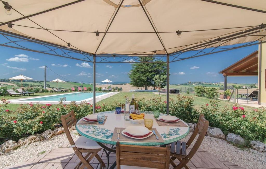 B&B Villa Olesia Ostra Exterior photo